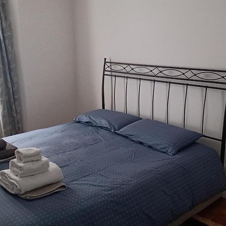 Casa Renova, Intero Appartamento, 2 Camere, Max 4 Ospiti, Trieste Zona Storica Bagian luar foto