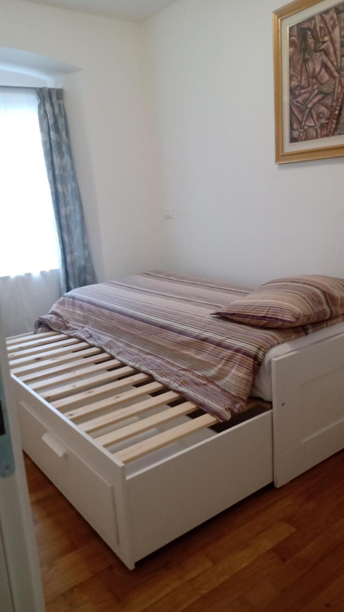 Casa Renova, Intero Appartamento, 2 Camere, Max 4 Ospiti, Trieste Zona Storica Bagian luar foto